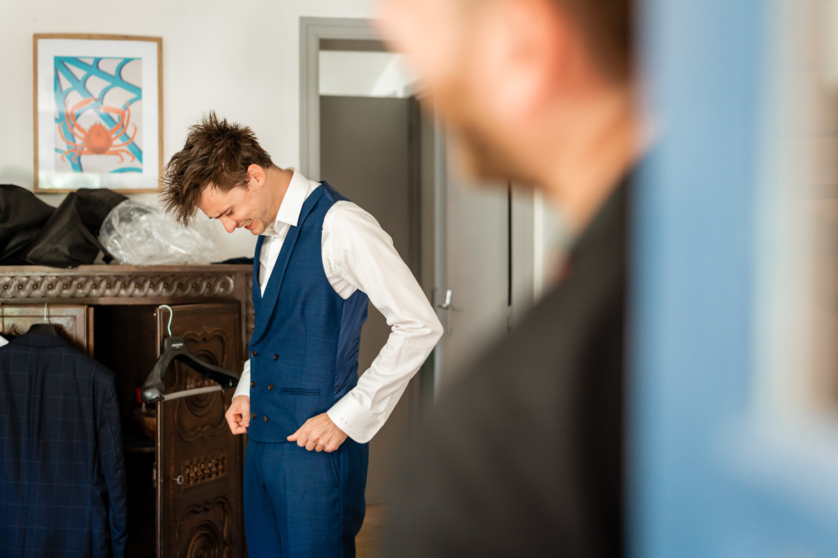 Mariage au Domaine de Kerenez : une arrivée en bateau pour une journée inoubliable