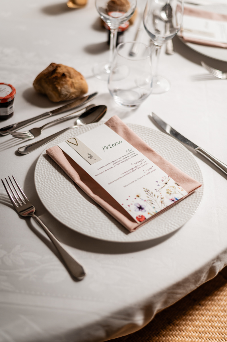 Mariage au Domaine de Kerenez : une arrivée en bateau pour une journée inoubliable